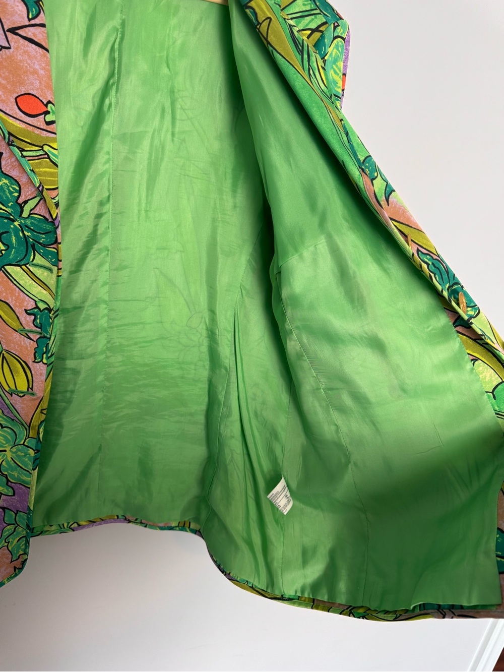 Louis Féraud 100% Silk Botanical Floral Blazer Jacket Art to Wear Vintage Luxe - Picture 5 of 16